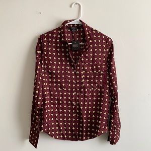 NWT Maroon, Navy, Yellow Diamond Button Blouse